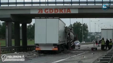 Wypadek Miertelny Na Autostradzie A Tir Zderzy Si Z Cystern