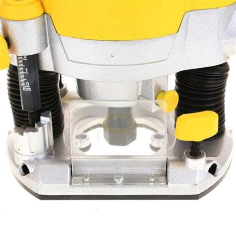 Ручной фрезер по дереву КАЛИБР ФЭ-1900 - ДамСовет