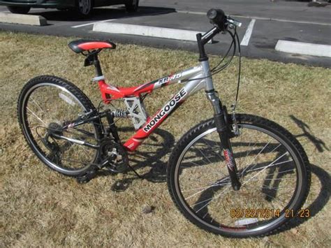 Mongoose Xr 75 Full Suspensionalmost Newbicicleta Casi Nueva Mongoos