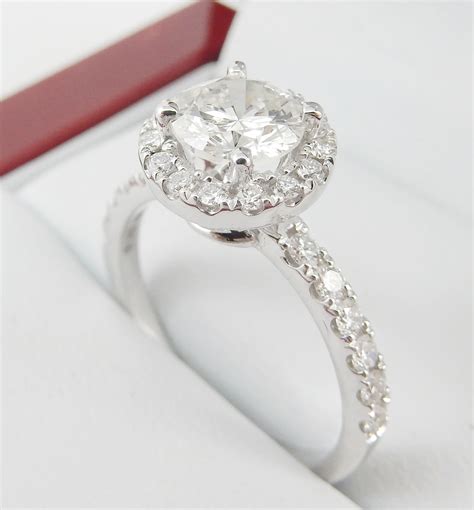 Diamond Halo Engagement Ring Style#4274 - DiamondNet