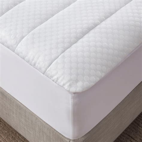 White Cooling Hypoallergenic Waterproof Knitted Mattress Pad (Cooling ...