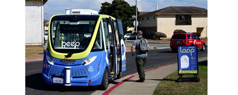 Us Launches Driverless Bus Service