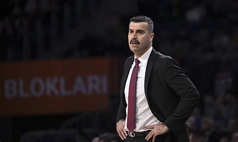 SON DAKİKA Anadolu Efes te beklenmedik ayrılık O isim ile yollar