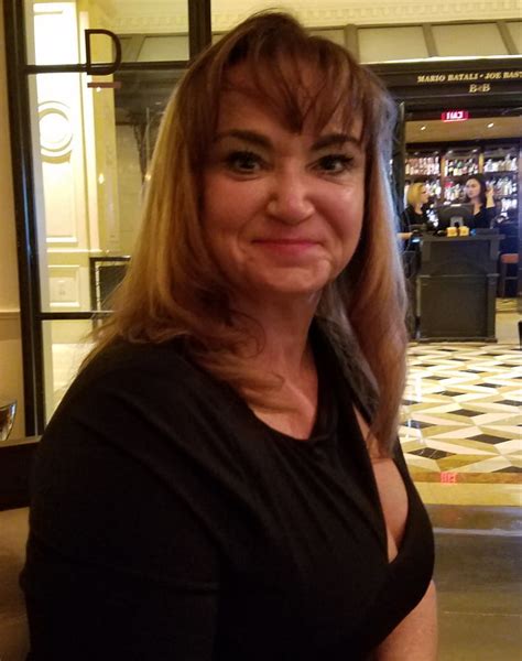 Big Tits Mature Shows Her Meaty Pussy Porn Pictures XXX Photos Sex