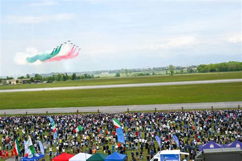 Frecce Tricolori Ultimo Addestramento Prima Dellinizio Della Stagione