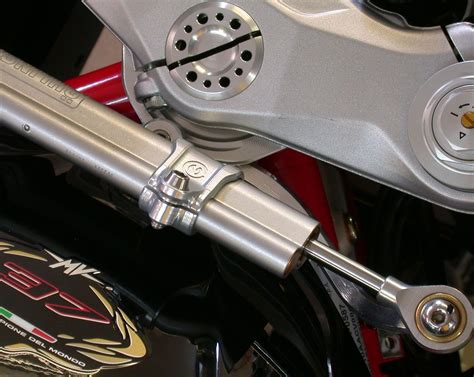 Kit Montaggio Ammortizzatore Di Sterzo Lineare Ohlins