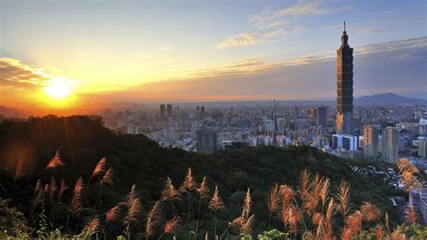 video   takes  hours     life  taipei heres