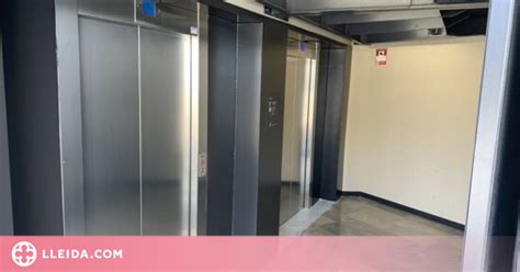 Tornen a posar en marxa els ascensors d accés a la Seu Vella després de