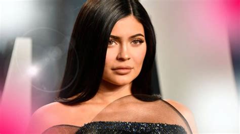 2023 Kylie Jenner Wiki Bio Age Height Weight