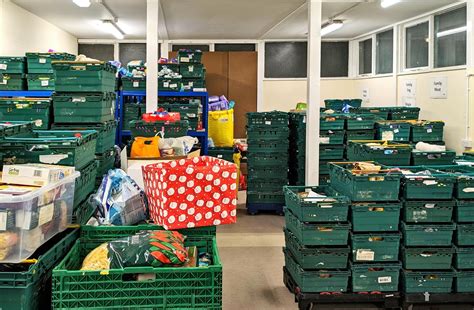 Atlas Helps Hackney Food Bank By Providing Food Donations