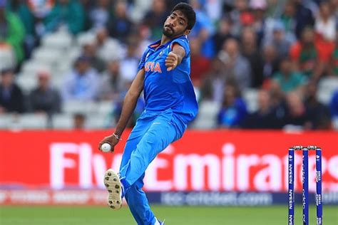 Who is Jasprit Bumrah? Jasprit Bumrah Biography, Height, Weight, Net ...