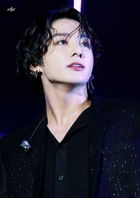 The Performance That Made Btss Jungkook A Viral Sensationamong Men