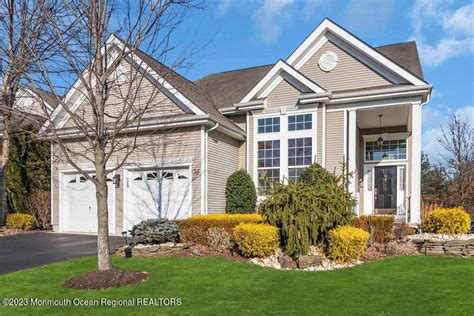 Manalapan, NJ Real Estate - Manalapan Homes for Sale | realtor.com®