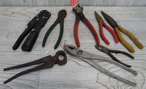 Hand Tools: Pliers - Dunker Auction