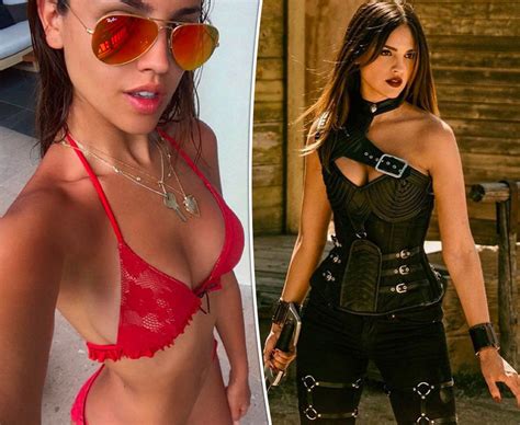 Eiza Gonzalez S Hot Pics Daily Star