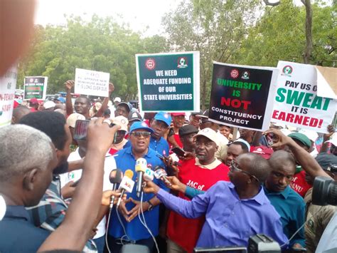 SSANU NASU Members Clash With Security Personnel At Unity Fountain