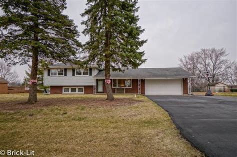 Single Family Homes for Sale in Mokena IL