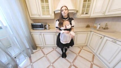 SMVR Maid Does A Exciting POV Sex Elise Moon