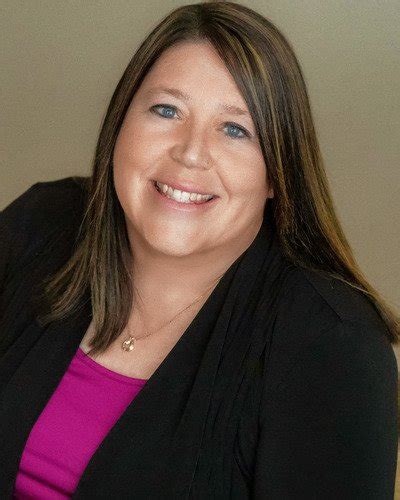 Heartland Trust Company Hires Jennifer Schmidt As Administrative Assistant Association Of