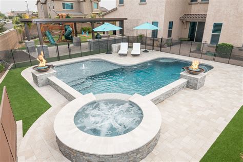 Inground Spas | California Pools & Landscape