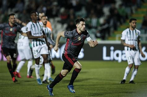 Vis O Benfica Empata Em Set Bal E Pode Ver Fc Porto Fugir