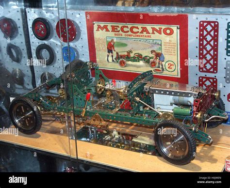 Meccano Toy Set Stock Photo: 136868781 - Alamy