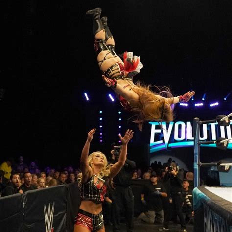 Photos Storm And Shirai Battle It Out In Epic Mae Young Classic Final