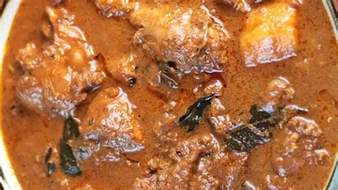 Kerala Chicken Curry Recipe: Quick & Easy Making Method - Chicken Recipes