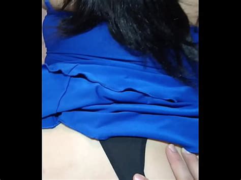 Une employée soumise au gros cul laisse son patron la baiser XVIDEOS