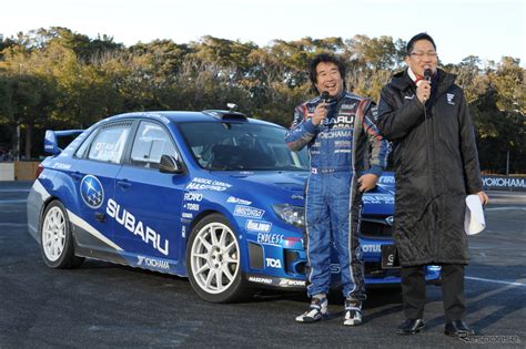 【東京オートサロン14】おなじみ新井選手、スバル Wrx Sti R4 写真蔵 9枚目の写真・画像 レスポンス（responsejp）