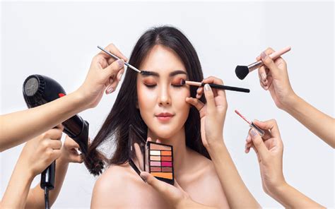 7 Cara Make Up Di Hari Raya Idul Fitri Wajib Banget Tampil Makin