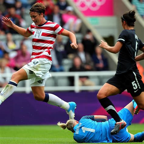 Women's Olympic Soccer 2012: Power Ranking the Top 10 Players of the ...