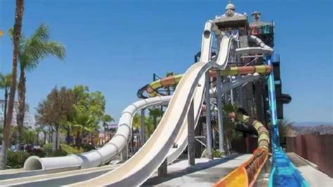 Great Water Park Review Of Six Flags Hurricane Harbor Los Angeles