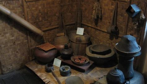 Nostalgia Bersama Deretan Alat Dapur Tradisional Indonesia Jateng Kita