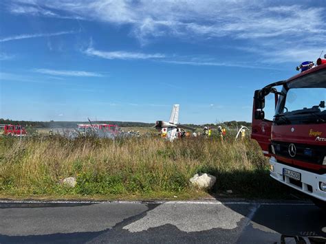 Bamberg Flugzeugabsturz Am Flugplatz Fotos Der Maschine