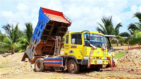 HYUNDAI Dump Trucks Bulldozer Loading Truck Dump Truck Working EP