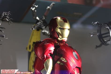 Hot Toys Mark Iv Suit Up Gantry Toys Zone D Figures Price List Reviews