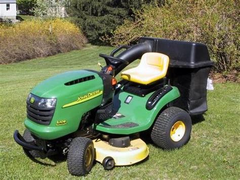 John Deere L L L L L L L Lawn Tractors