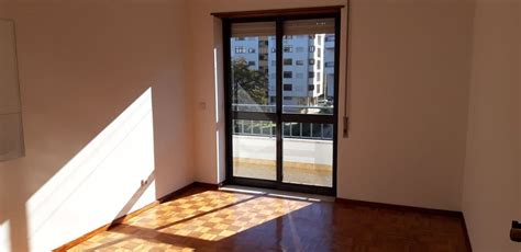 Arrendamento De Apartamento T Na Rua Jo O Xxi Loten Leiria