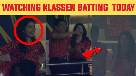 Kaviya Maran Dancing After Watching Henrich Klassen Batting Vs Kkr