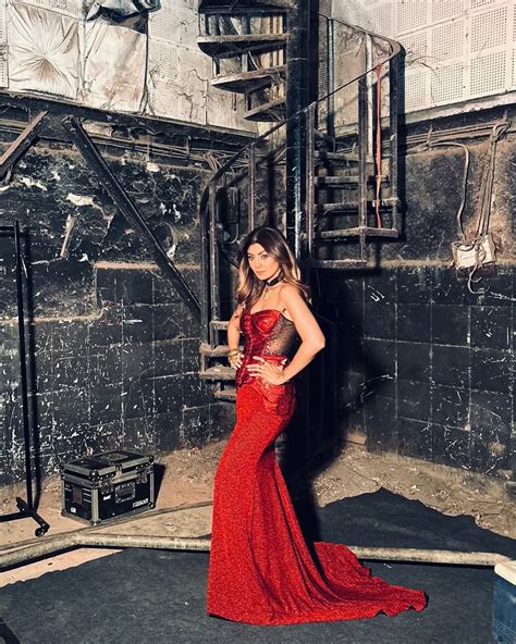 Shilpa Shetty Red Hot Look Telugu360