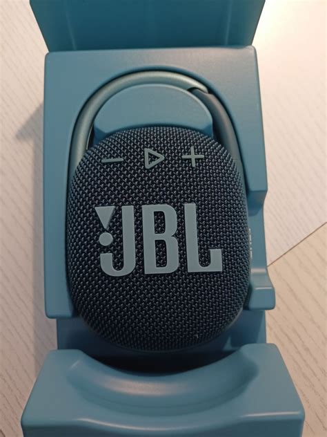 Колонка JBL Clip 4 blue JBLCLIP4BLU — купить в интернет-магазине ОНЛАЙН ...