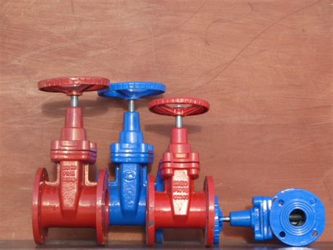 ЗАДВИЖКА ЧУГУННАЯ 30Ч39Р С ОБРЕЗИНЕННЫМ КЛИНОМ И НЕ ВЫДВИЖНЫМ ШПИНДЕЛЕМ