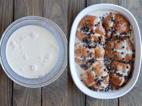 Hot Cross Buns Bread Pudding Breads And Sweets