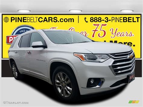 2018 Iridescent Pearl Tricoat Chevrolet Traverse High Country Awd