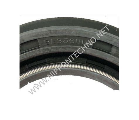 сальник BE3568E, seal oil BE3568E, сальник ВОМ, сальник PTO