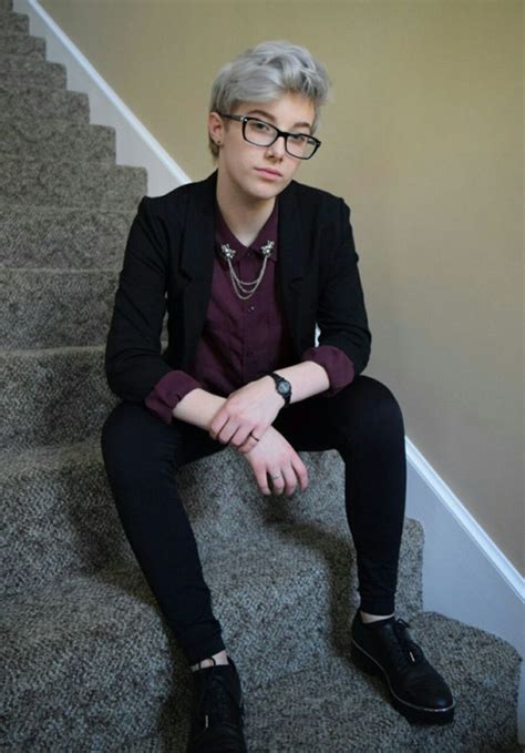 Pin By Amanda Leigh On Fashion Androgynous Fashion Tomboy Fashion