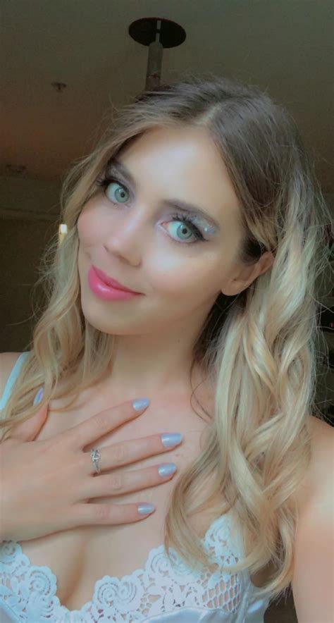 FitChickRae Amateur MIX 1 132 Porn Pic