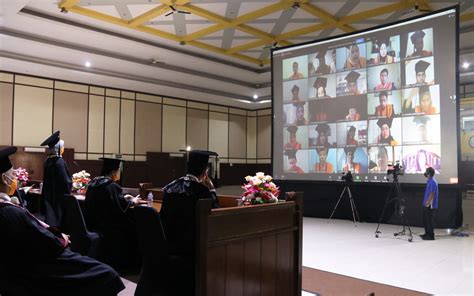 Wisuda Daring Sarjana Magister Itenas Arsip Foto Kegiatan