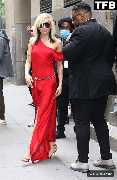 Miley Cyrus Sexy Seen Flaunting Her Hot Figure In A Red Dress At Radio City Music Hall In New